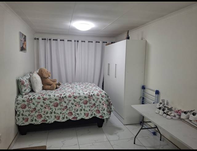 BEDROOM APARTMENT FOR SALE IN COMMERCIA